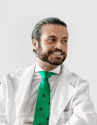 Dr. Ignacio Laloumet Martín. Especialista en Cirugía Plástica, Reparadora y Estética en AGE